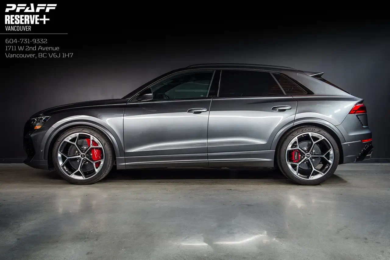 2026 Audi RS Q8 performance (4M), 2/24