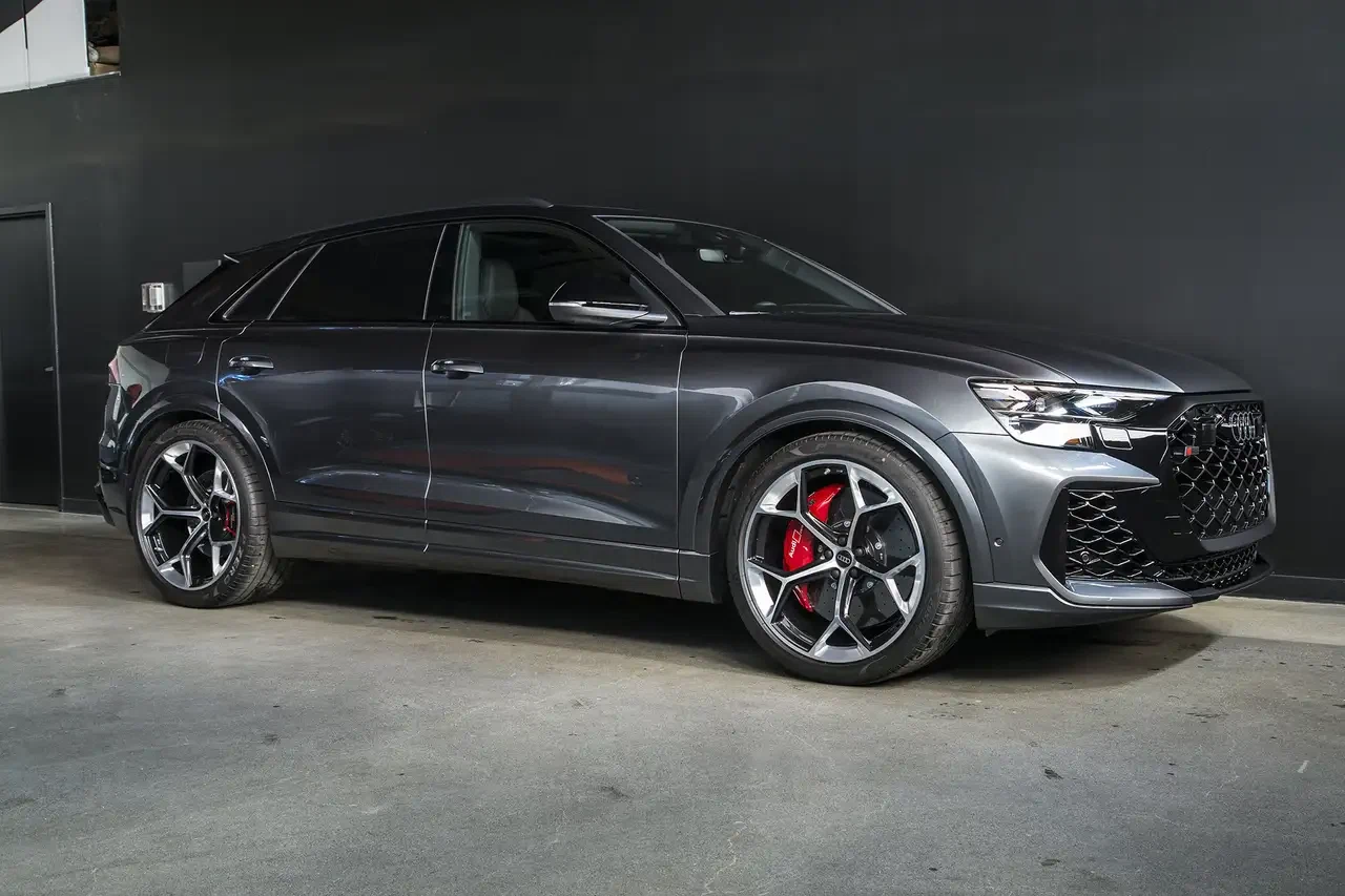 2026 Audi RS Q8 performance (4M), 11/24