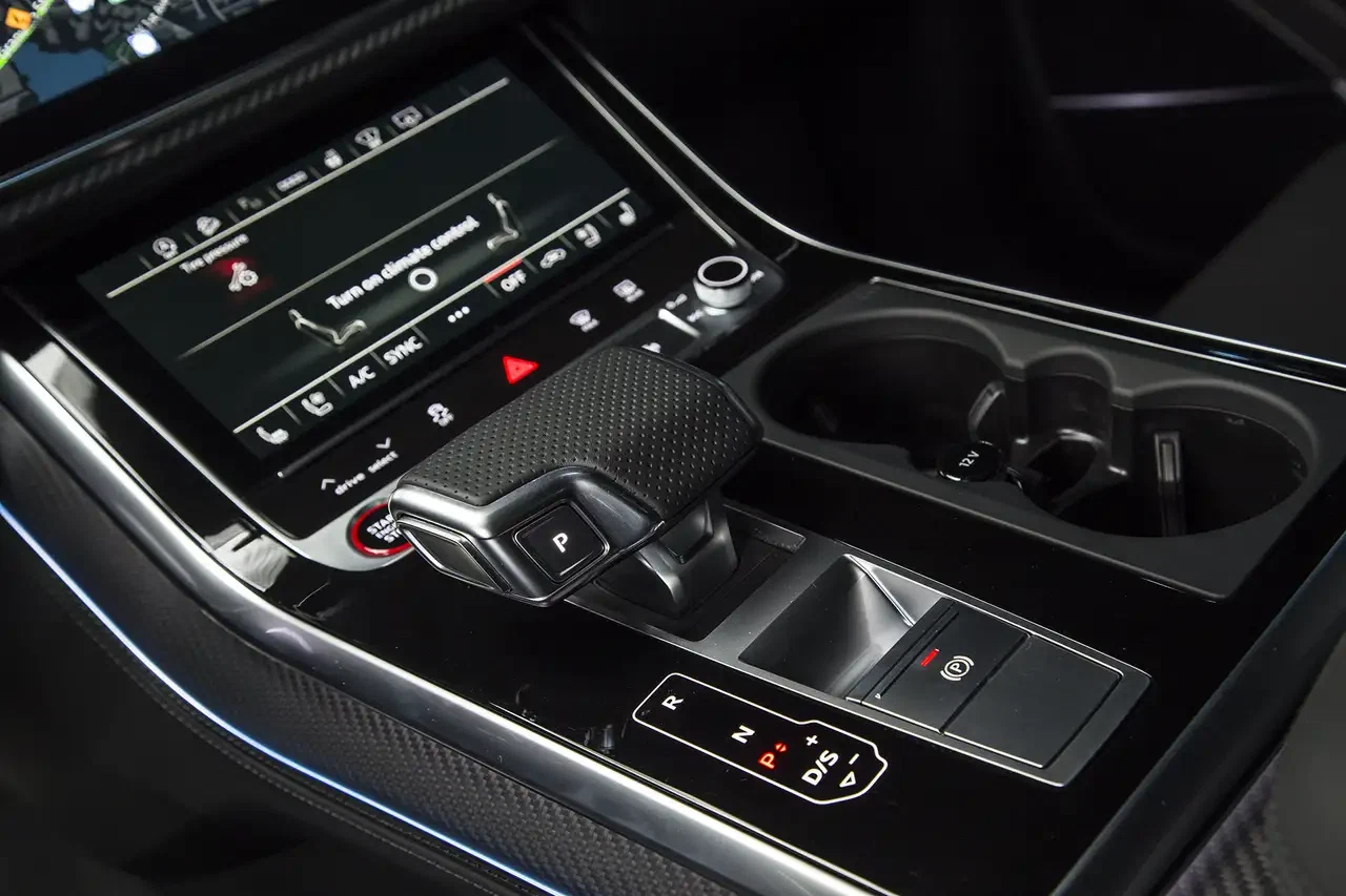 2026 Audi RS Q8 performance (4M), 21/24