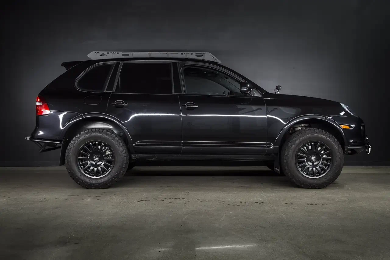 2010 Porsche Cayenne Turbo (1st Generation), 6/25