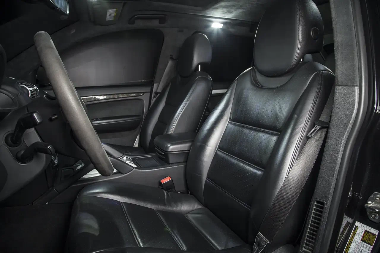 2010 Porsche Cayenne Turbo (1st Generation), 15/25