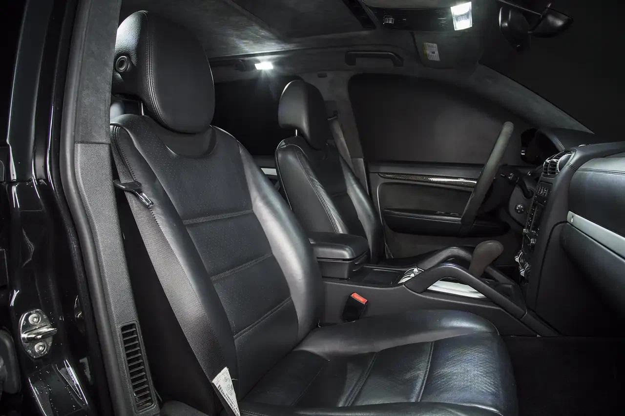 2010 Porsche Cayenne Turbo (1st Generation), 16/25