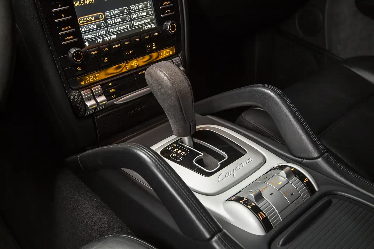 2010 Porsche Cayenne Turbo (1st Generation), 22/25