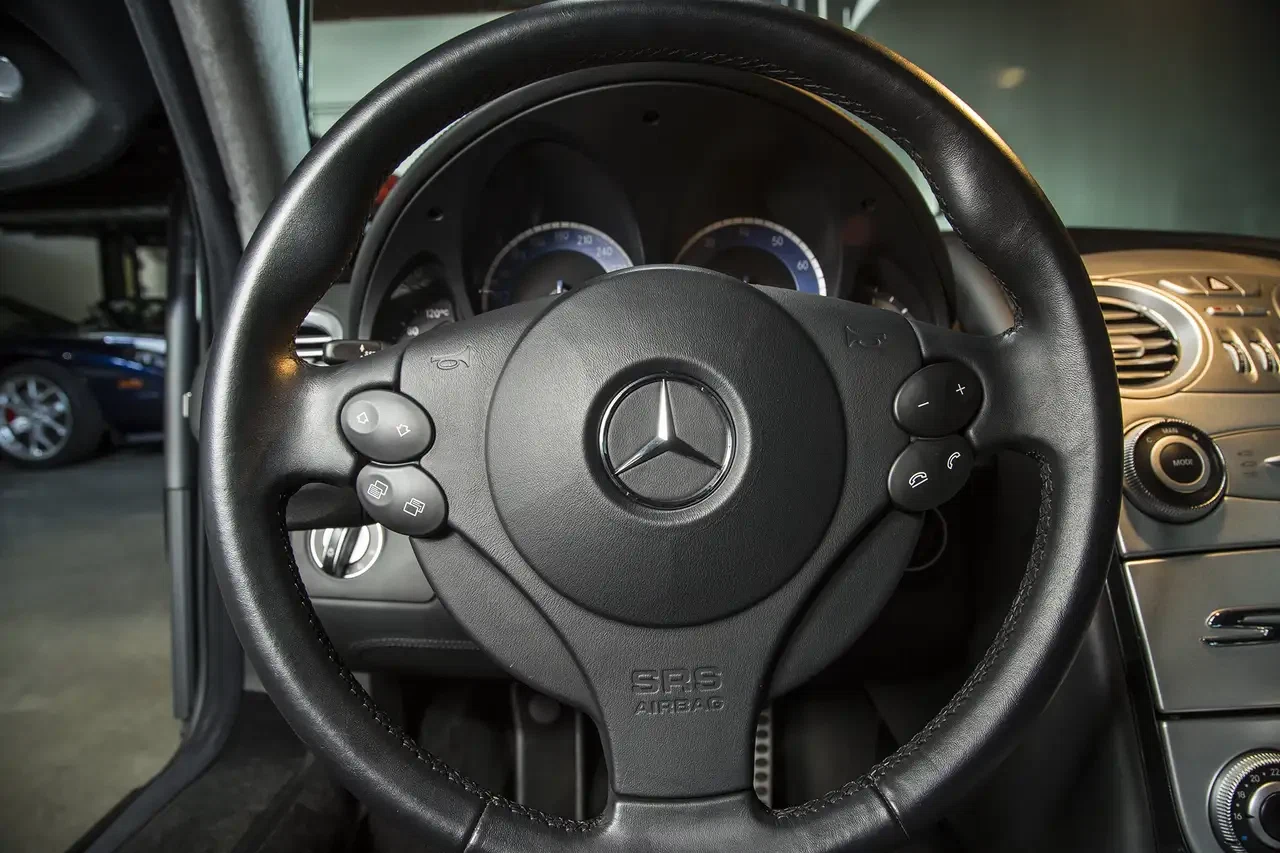 2007 Mercedes-Benz SLR McLaren Coupé, 16/25