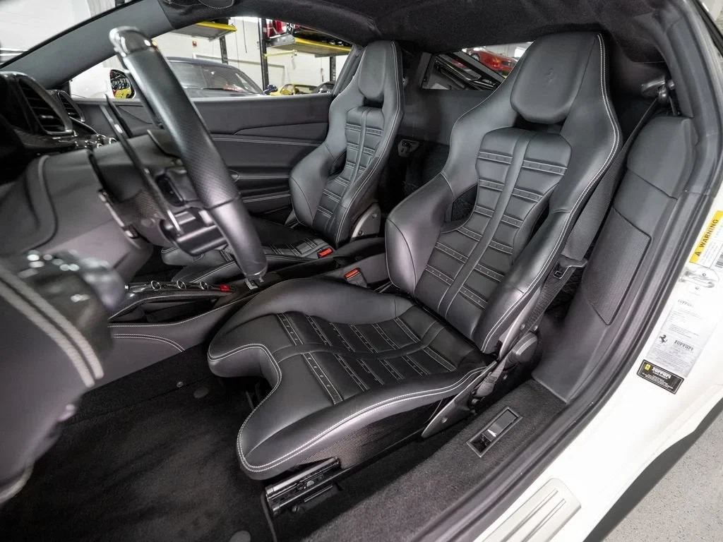 2018 Ferrari 488 GTB, 12/30