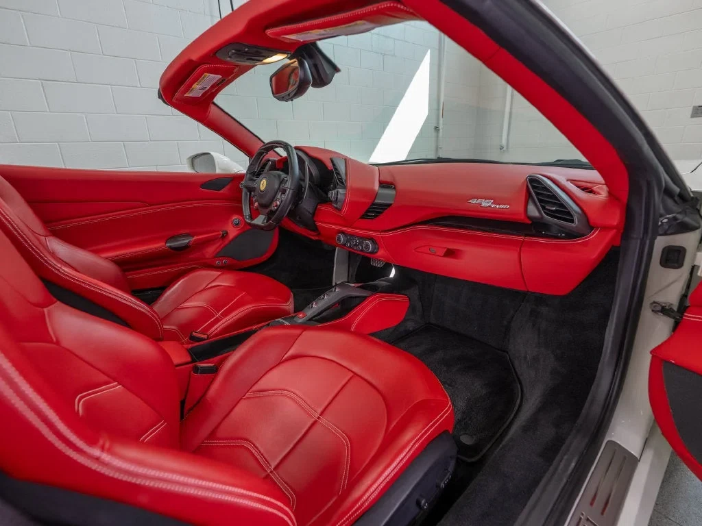 2018 Ferrari 488 Spider, 15/30
