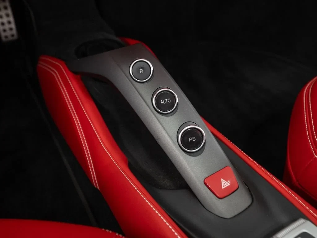 2018 Ferrari 488 Spider, 19/30