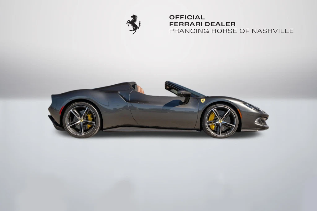 2026 Ferrari 296 GTS, 7/30