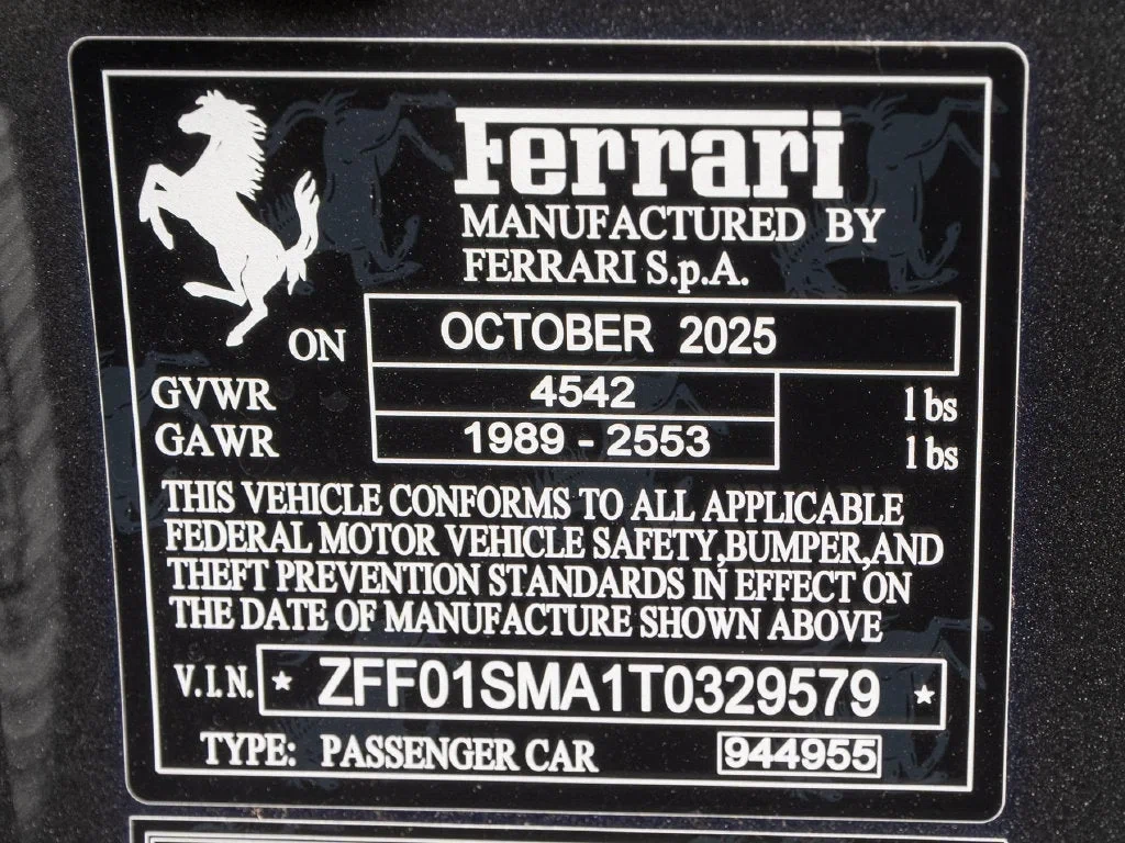 2026 Ferrari 296 GTS, 12/30