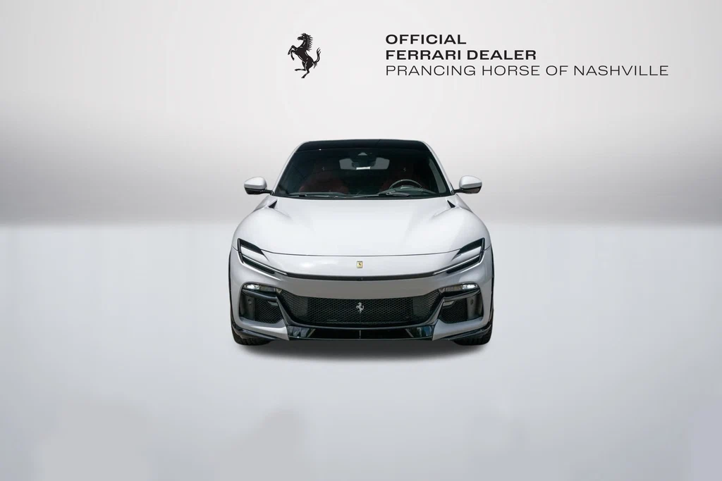 2025 Ferrari Purosangue, 2/30