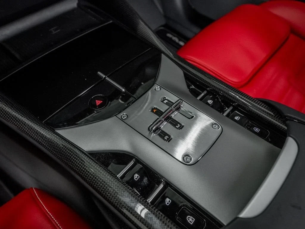 2025 Ferrari Purosangue, 26/30