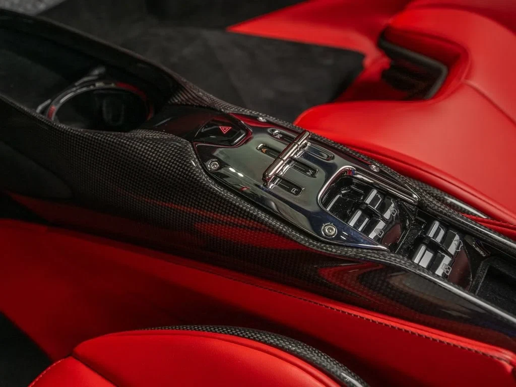 2024 Ferrari SF90 Spider, 21/30
