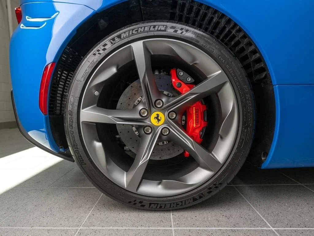 2024 Ferrari SF90 Spider, 29/30