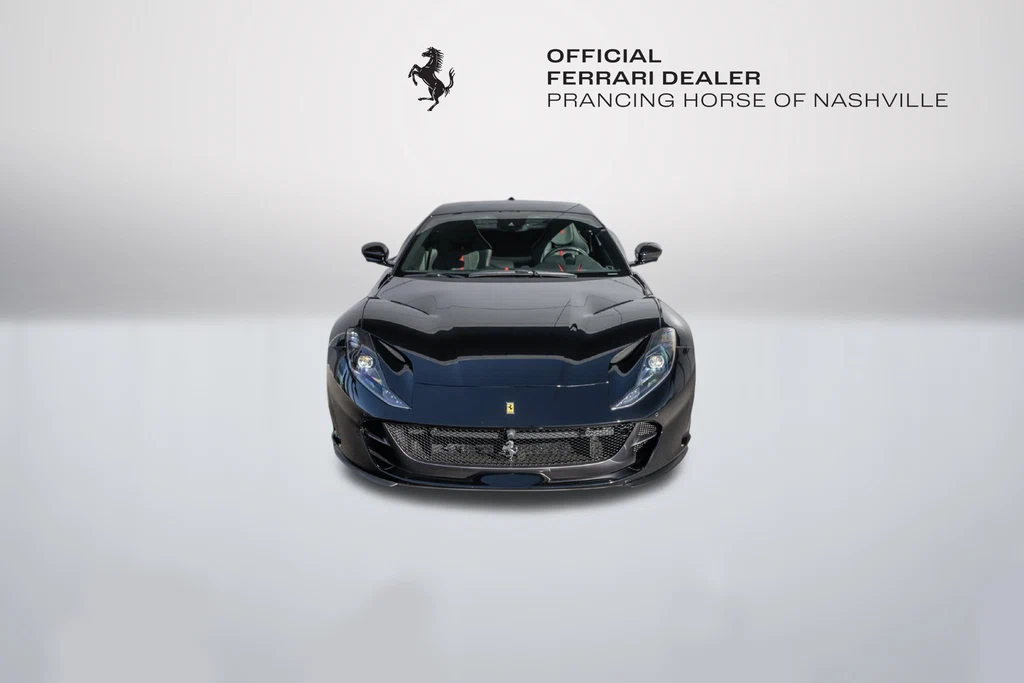 2020 Ferrari 812 Superfast, 2/30