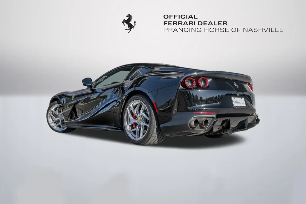 2020 Ferrari 812 Superfast, 9/30