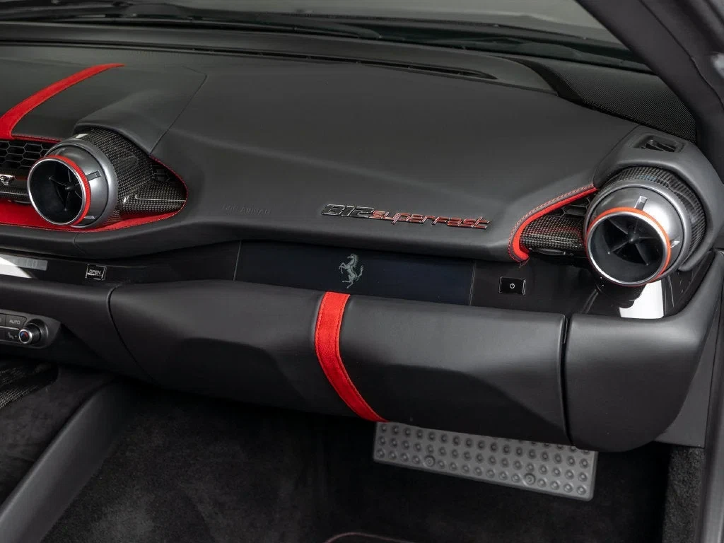 2020 Ferrari 812 Superfast, 15/30