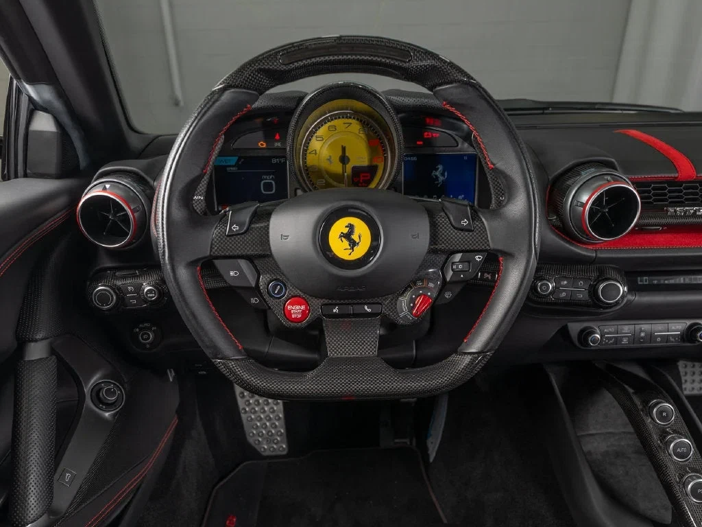 2020 Ferrari 812 Superfast, 19/30