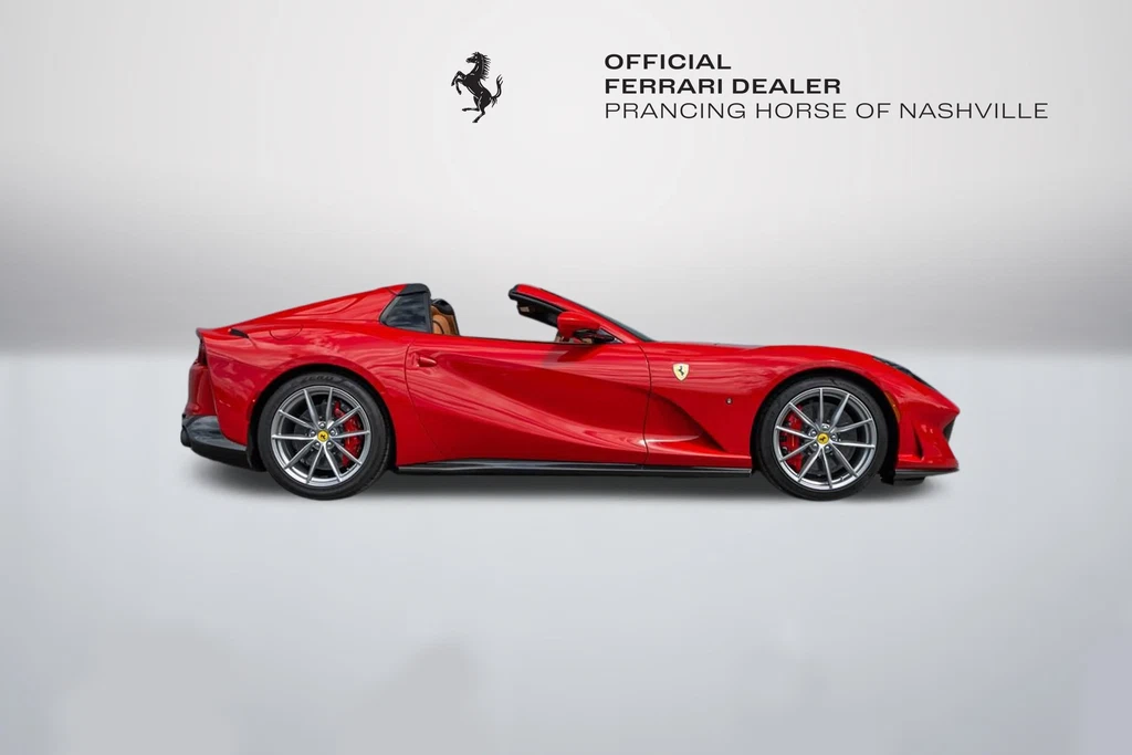2022 Ferrari 812 GTS, 7/30