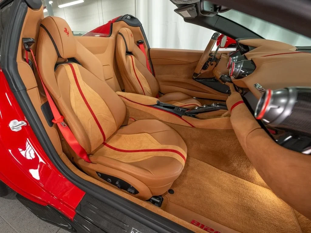 2022 Ferrari 812 GTS, 13/30