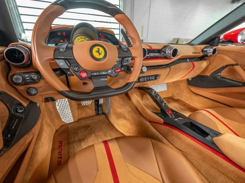 2022 Ferrari 812 GTS, 19/30
