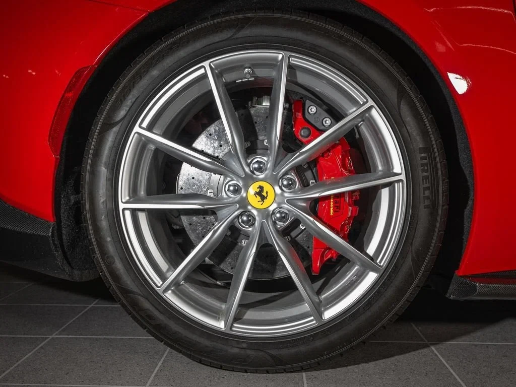 2022 Ferrari 812 GTS, 26/30