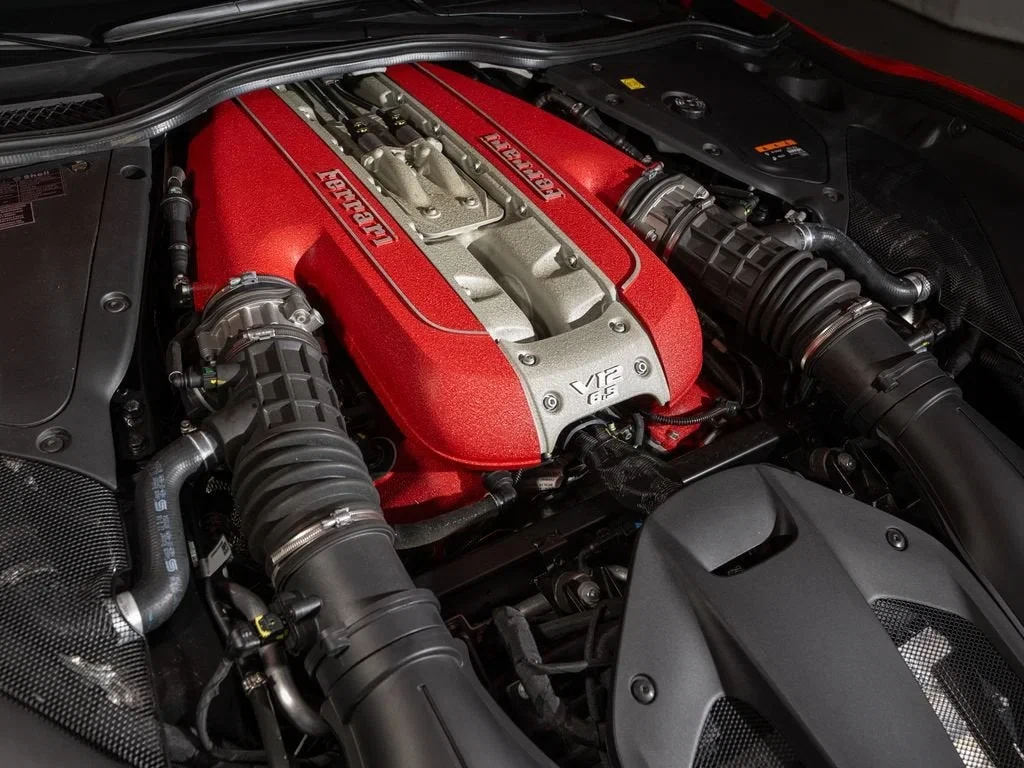 2022 Ferrari 812 GTS, 29/30