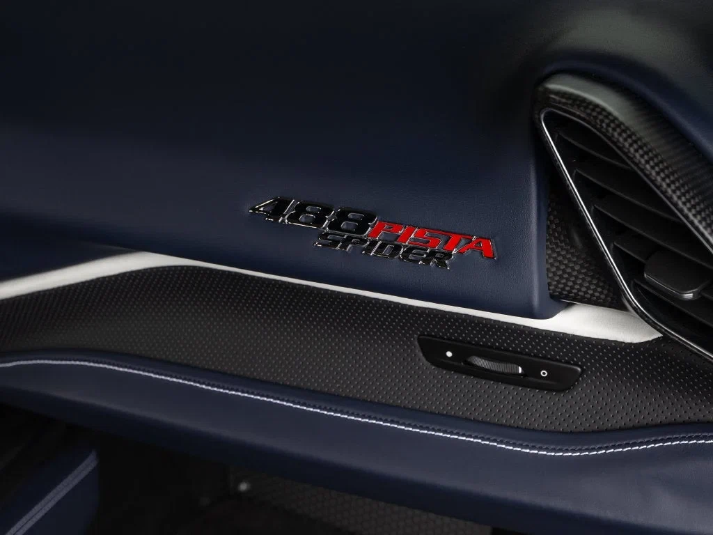 2019 Ferrari 488 Pista Spider, 29/30