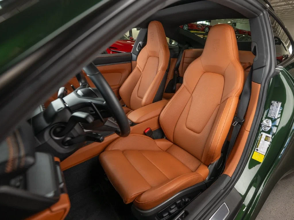 2026 Porsche 911 (992.2) Carrera, 10/30