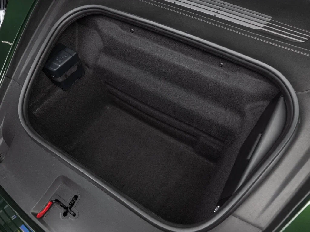 2026 Porsche 911 (992.2) Carrera, 25/30
