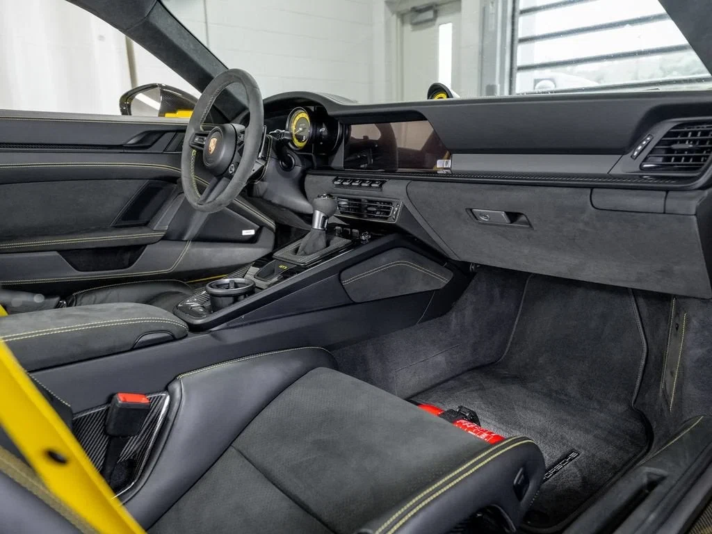 2024 Porsche 911 (992.1) GT3, 15/30