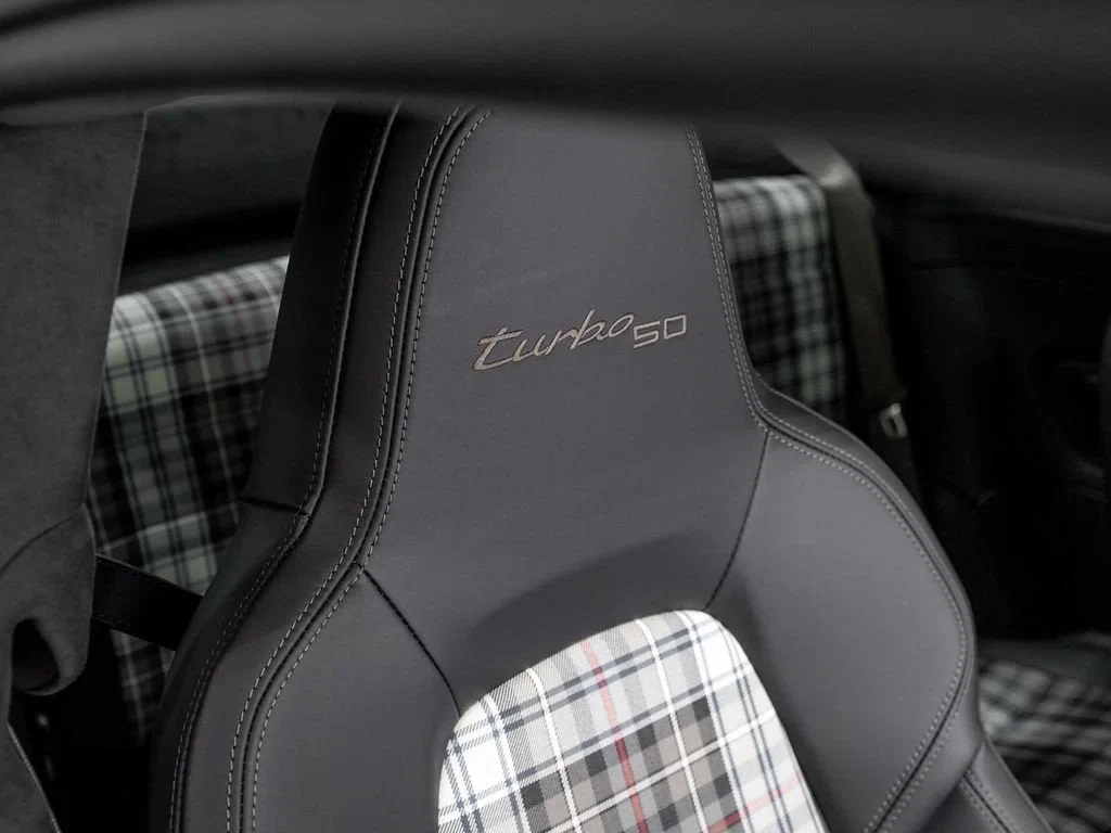 2025 Porsche 911 (992.1) Turbo 50 Years, 13/30
