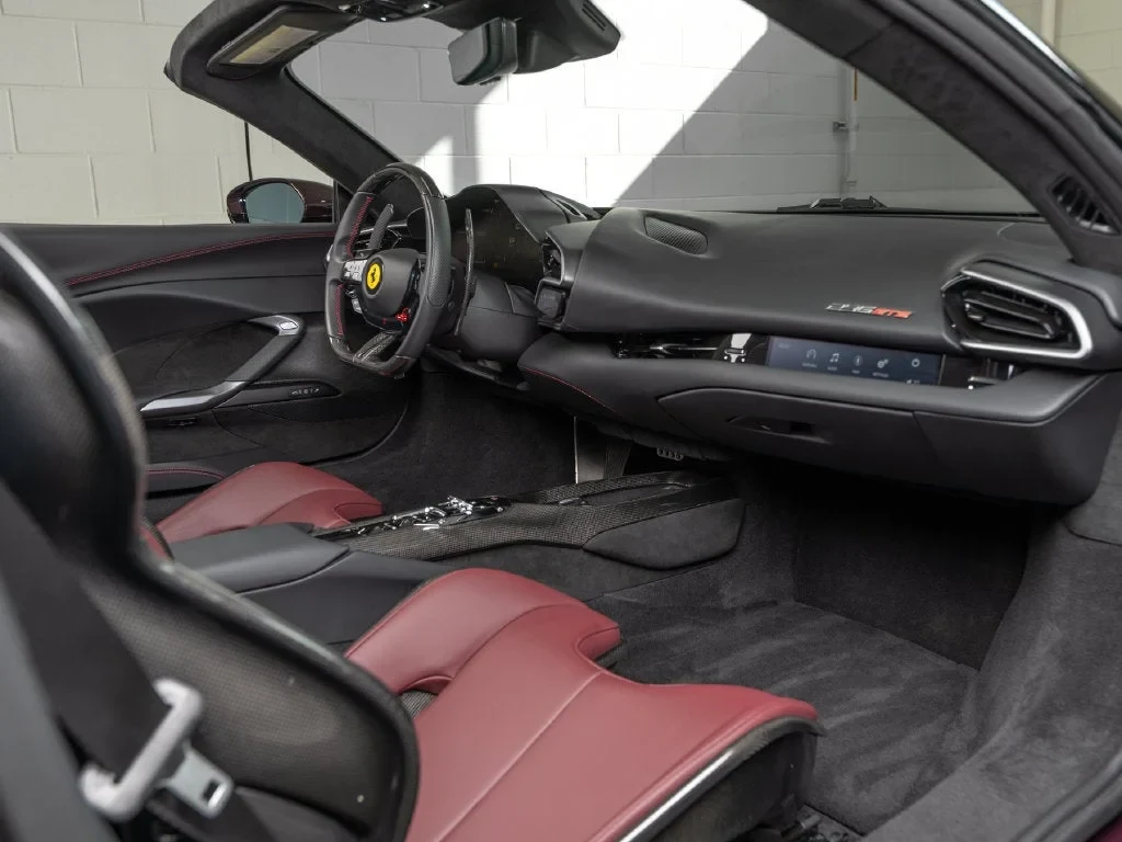 2025 Ferrari 296 GTS interior, Rosso Ducale