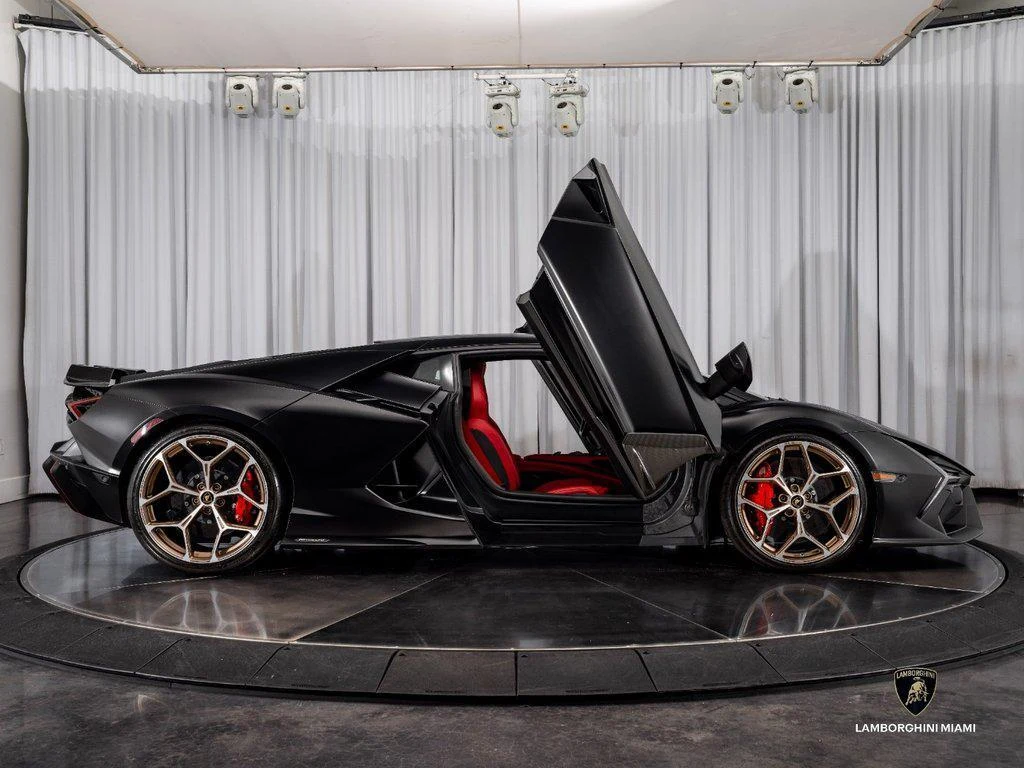 2025 Lamborghini Revuelto, 14/30
