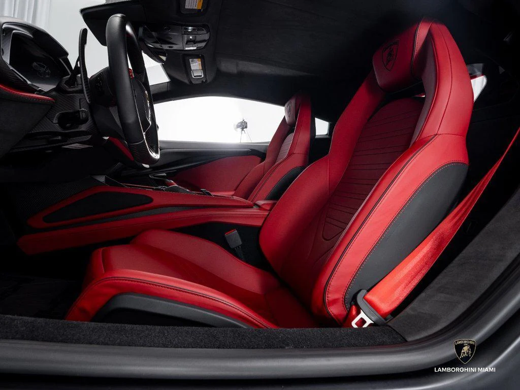 2025 Lamborghini Revuelto, 19/30