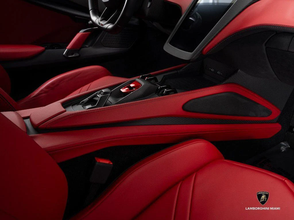 2025 Lamborghini Revuelto, 27/30