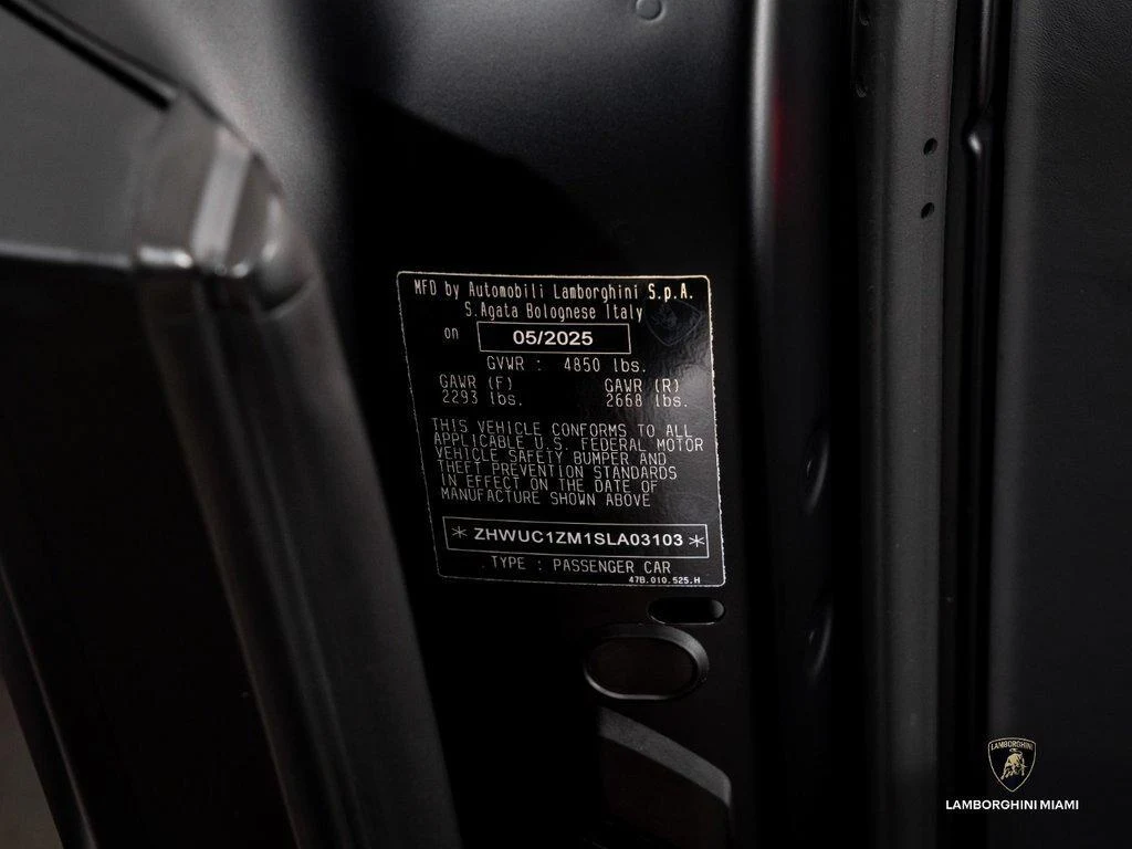 2025 Lamborghini Revuelto, 30/30