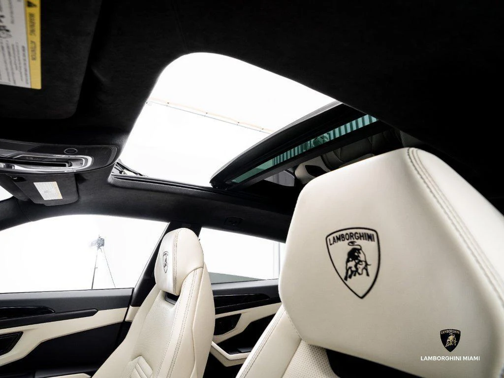 2025 Lamborghini Urus SE, 17/30