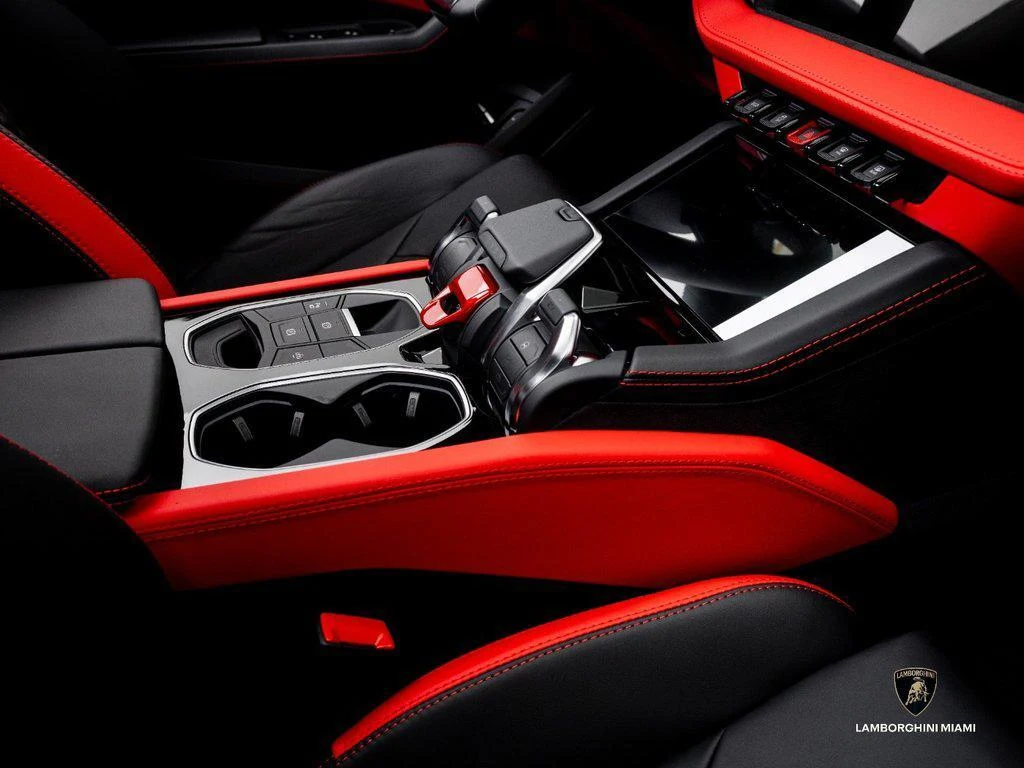 2026 Lamborghini Urus SE, 24/30