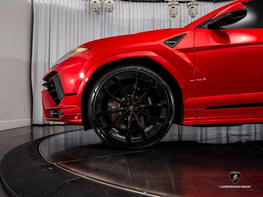 2024 Lamborghini Urus S, 4/30