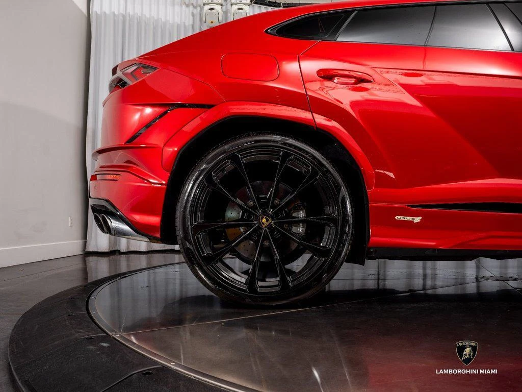 2024 Lamborghini Urus S, 9/30