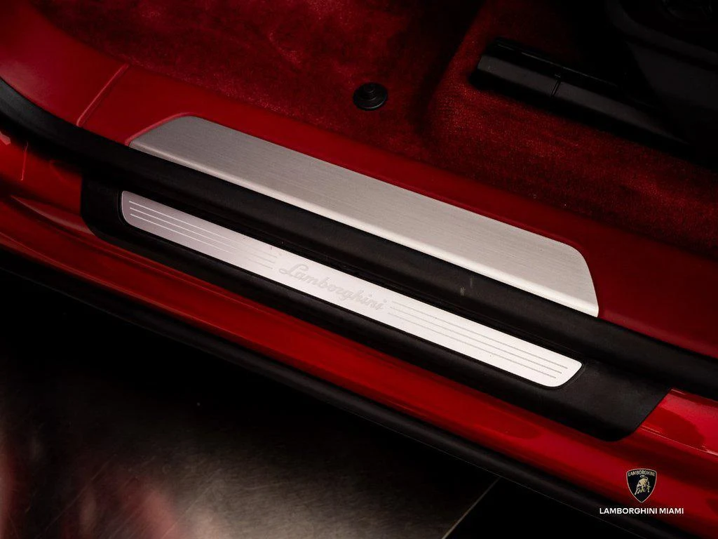 2024 Lamborghini Urus S, 12/30
