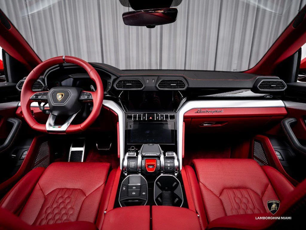 2024 Lamborghini Urus S, 17/30