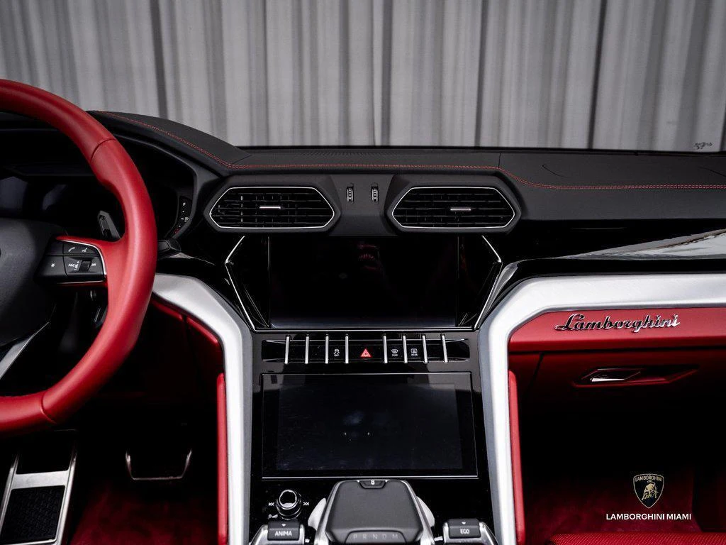 2024 Lamborghini Urus S, 18/30