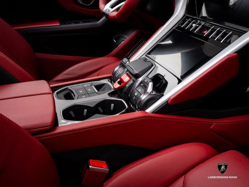 2024 Lamborghini Urus S, 24/30