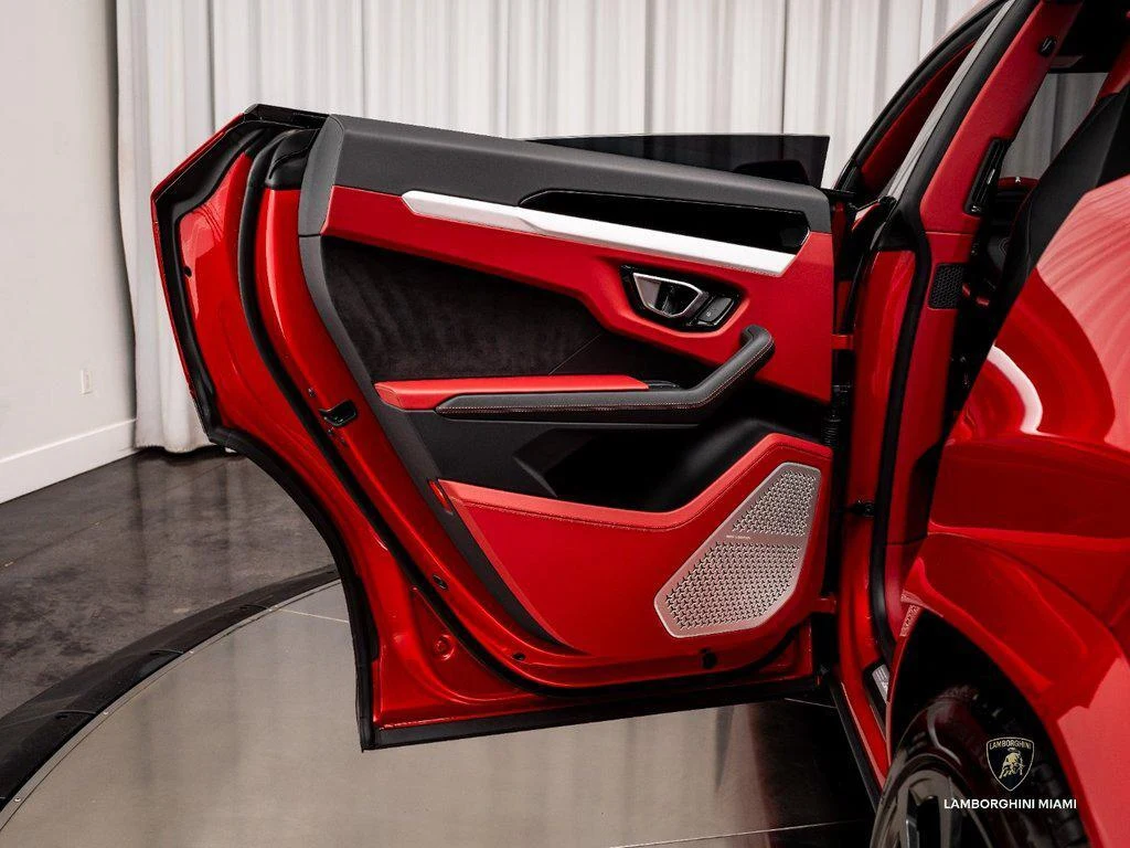 2024 Lamborghini Urus S, 25/30
