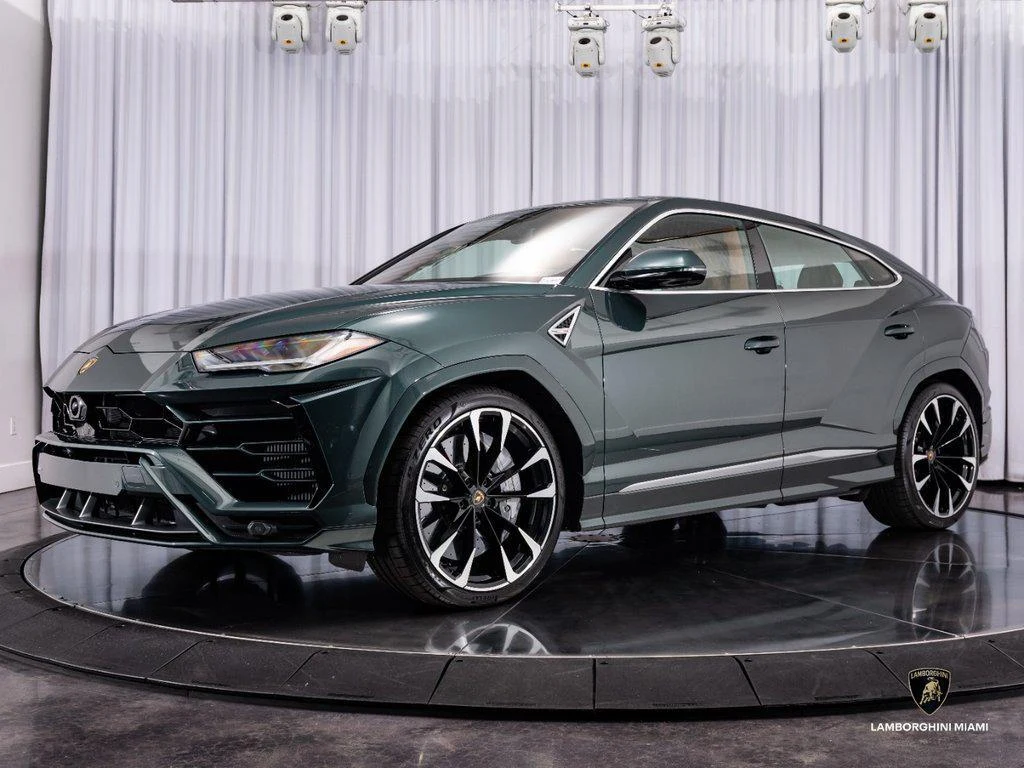 2021 Lamborghini Urus, 4/30
