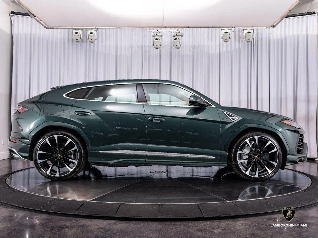 2021 Lamborghini Urus, 9/30