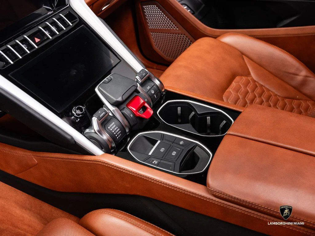2021 Lamborghini Urus, 15/30