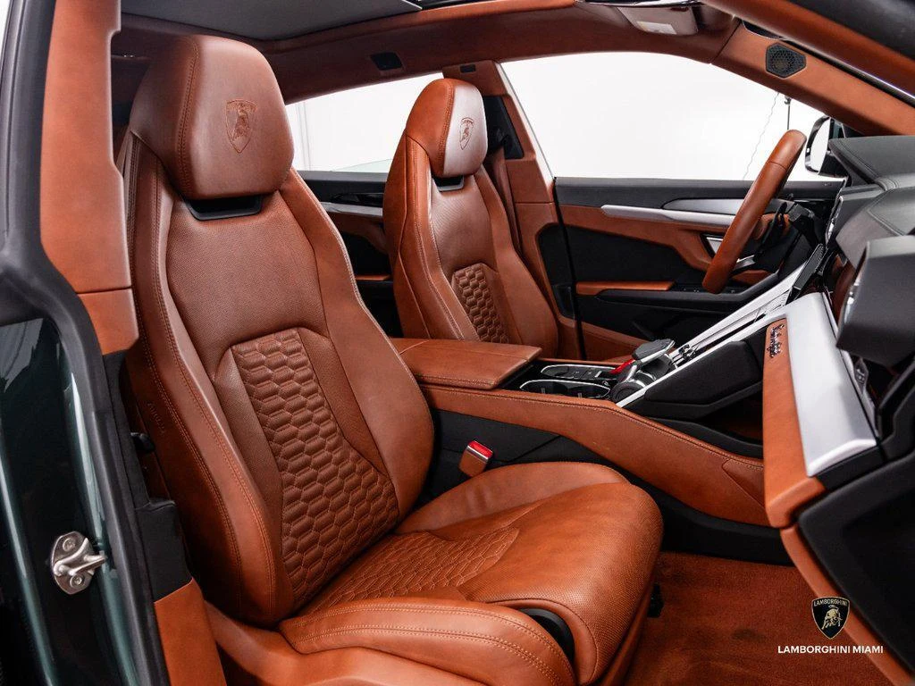 2021 Lamborghini Urus, 22/30