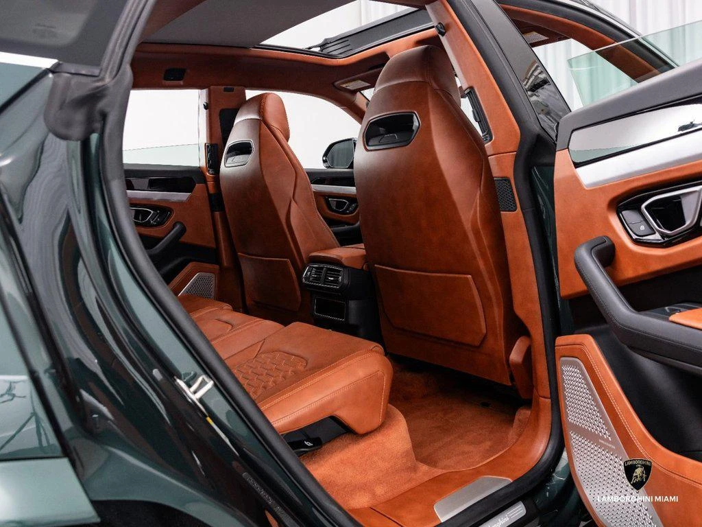 2021 Lamborghini Urus, 27/30